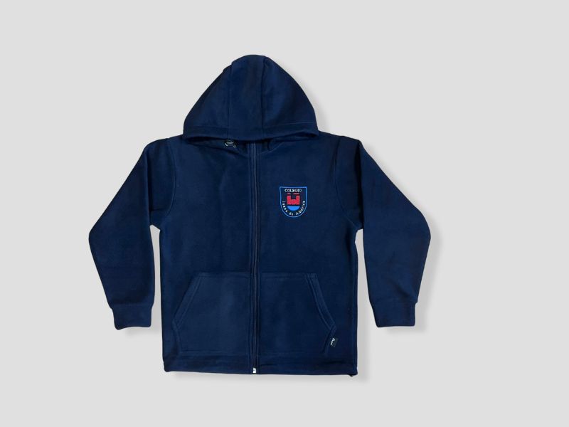 Campera micro polar con capucha primaria